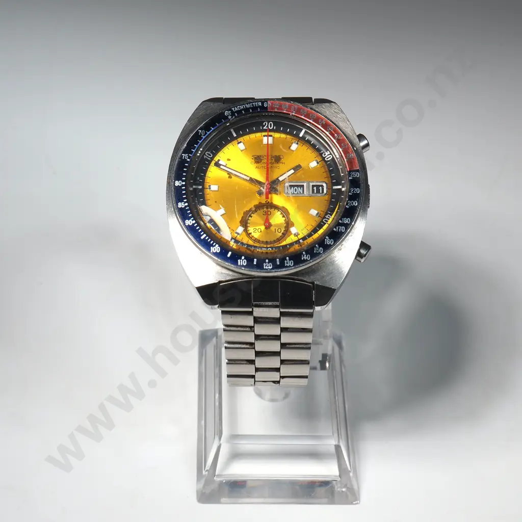 Vintage Seiko Automatic Chronograph Wristwatch Pogue: Model 6139-6002 Image 1++