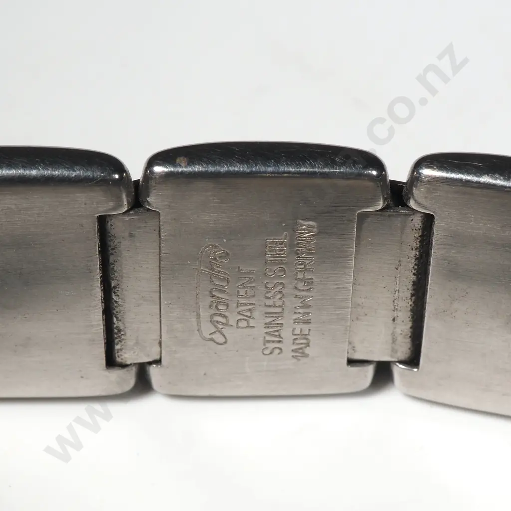 1940's Omega Manual Wind Wristwatch Image 1++