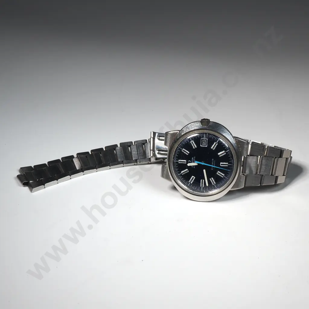 Vintage Omega Automatic Dynamic Gents Wristwatch on Omega Bracelet Image 1++