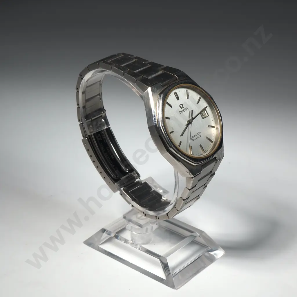 Omega Seamaster Quartz Wristwatch A/F Missing Crown Image 1++