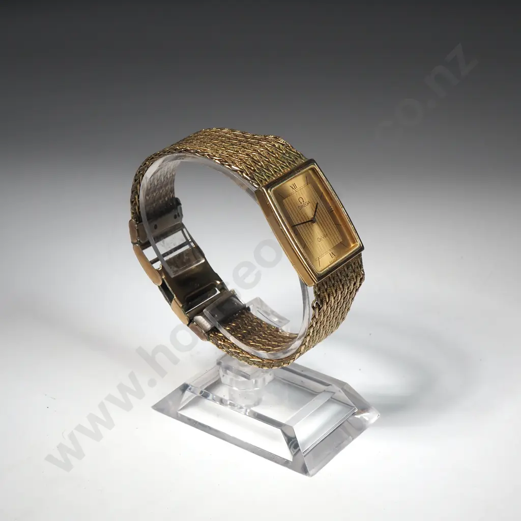 Rolled Gold Omega Deville Quartz Wristwatch w Original Booklet Image 1++