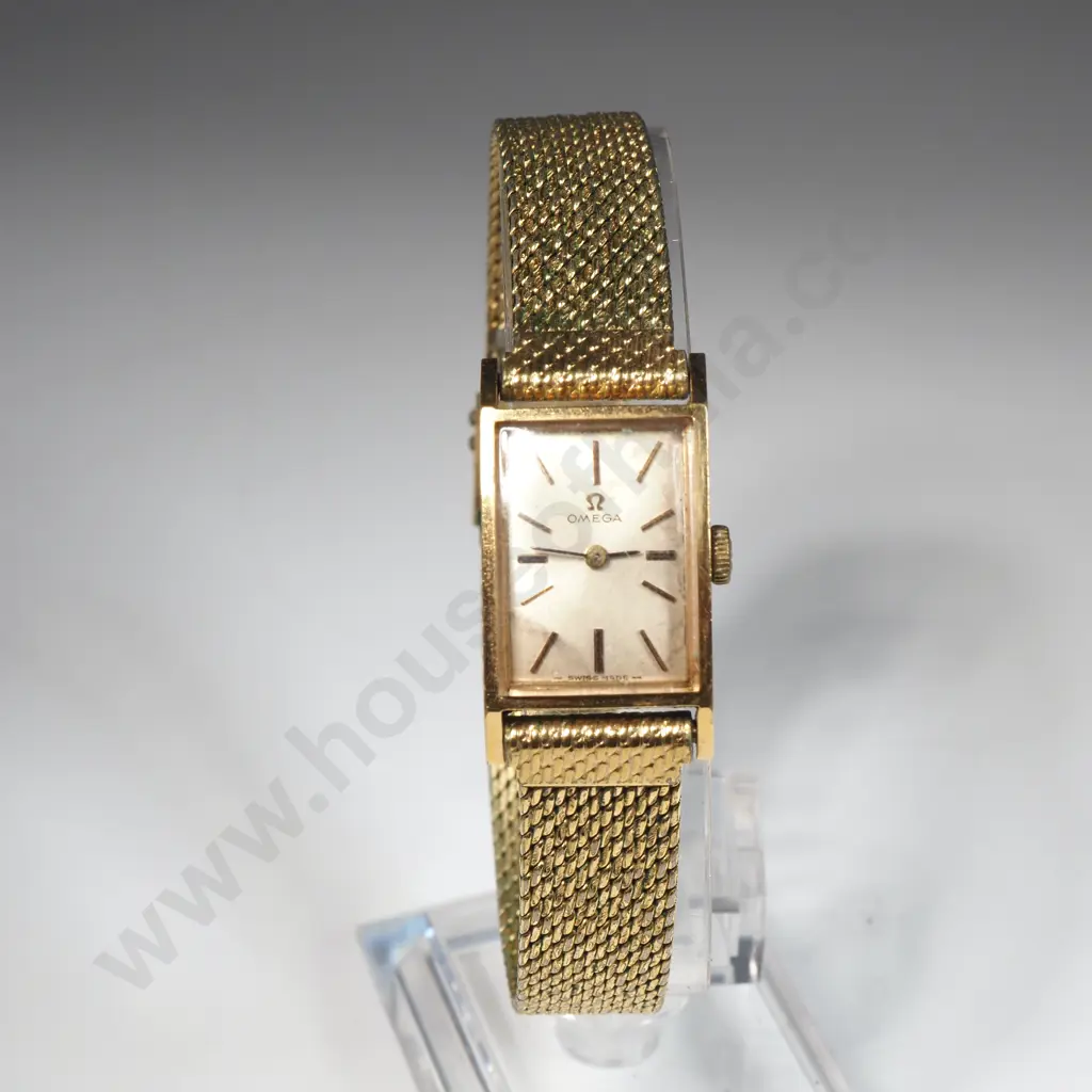 Two Vintage Ladies Omega Wristwatches Image 1++