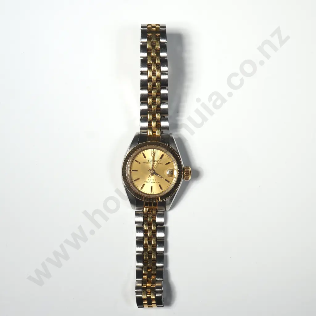 Vintage Ladies Tudor Wristwatch Image 1++
