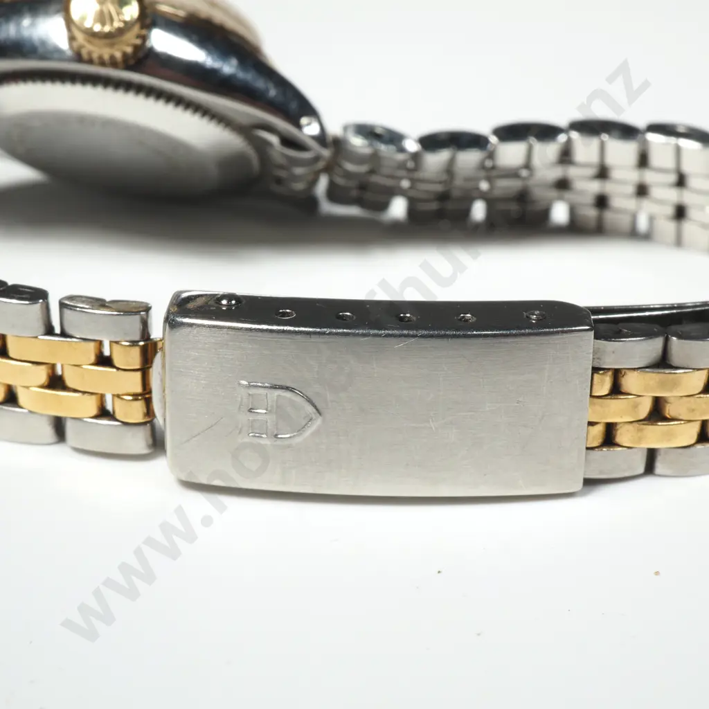 Vintage Ladies Tudor Wristwatch Image 1++