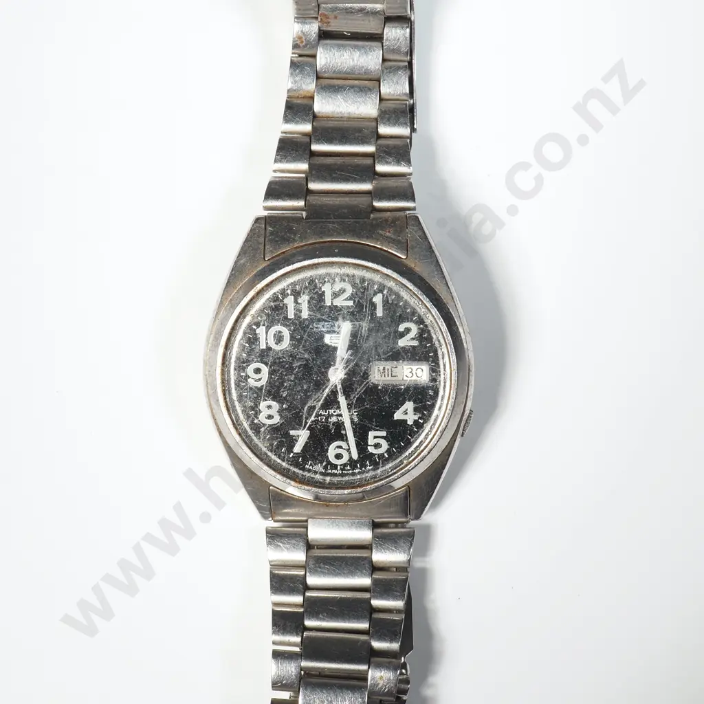 Seiko 5 Sports Automatic Wristwatch Image 1++
