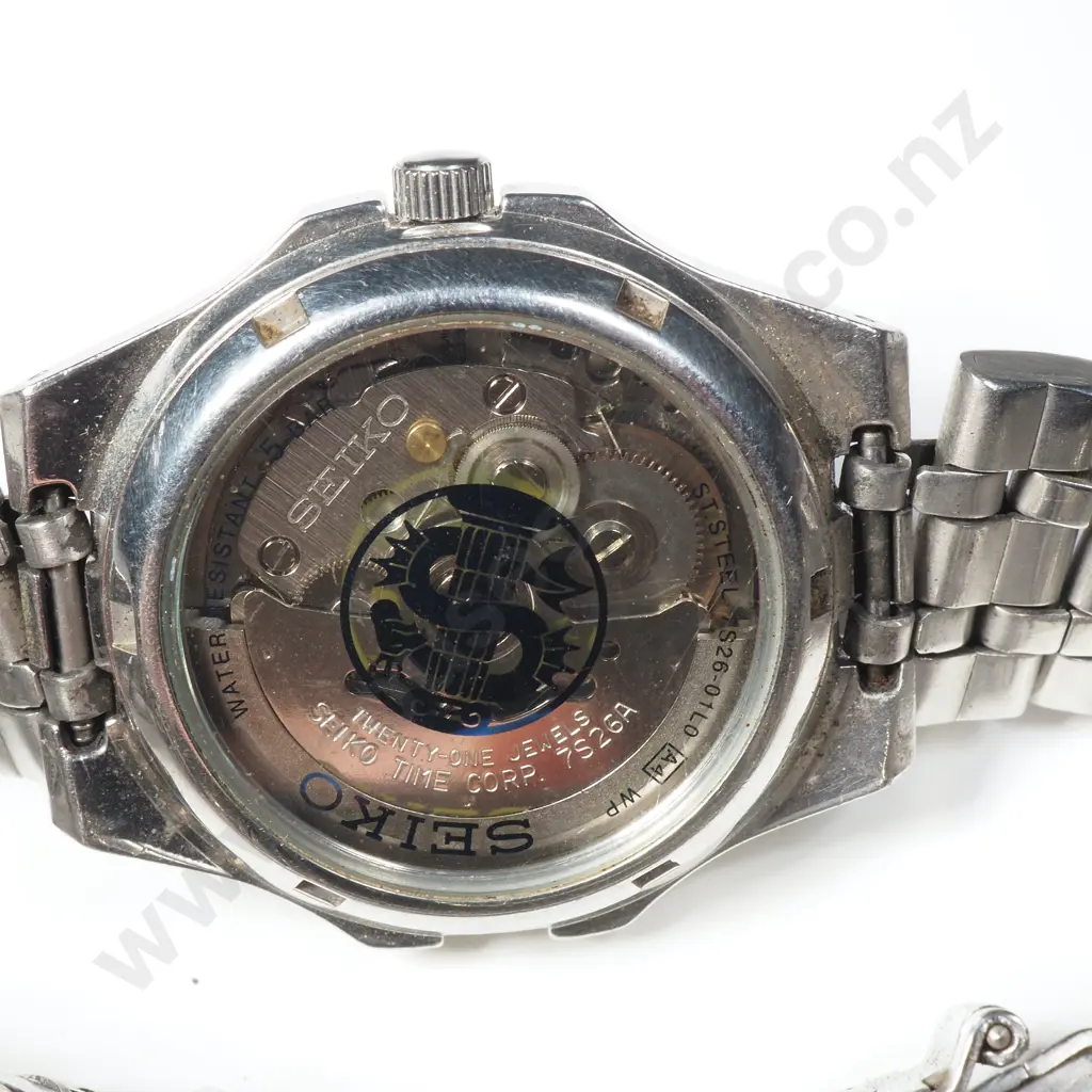 Seiko 5 Automatic Wristwatch Image 1++