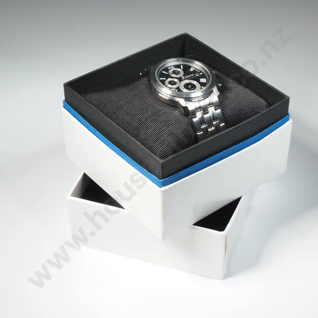 Gents Seiko Chronograph Wristwatch Image 1++