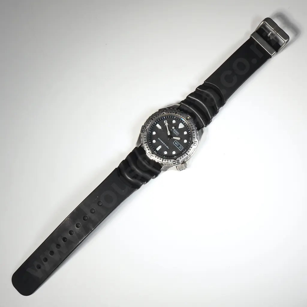 Seiko Automatic Divers Watch (Turtle) Ref 7S26-7020 Image 1++