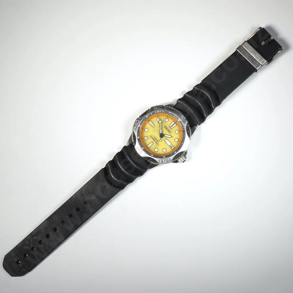 Gents Seiko Solar Divers 200m Wristwatch Image 1++
