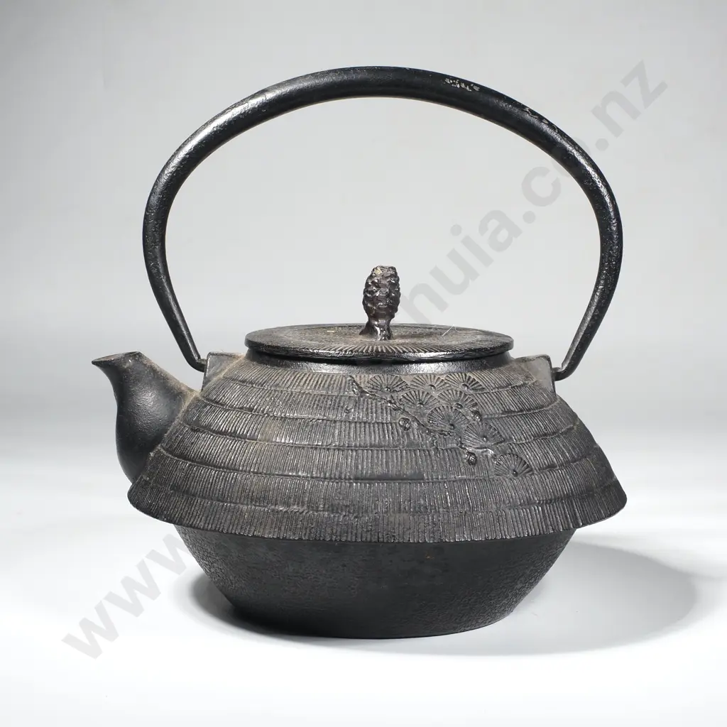 Antique Cast Iron Teapot or Tetsubin w Rustic Surface & Decorative Pine Motif on Body Image 1++