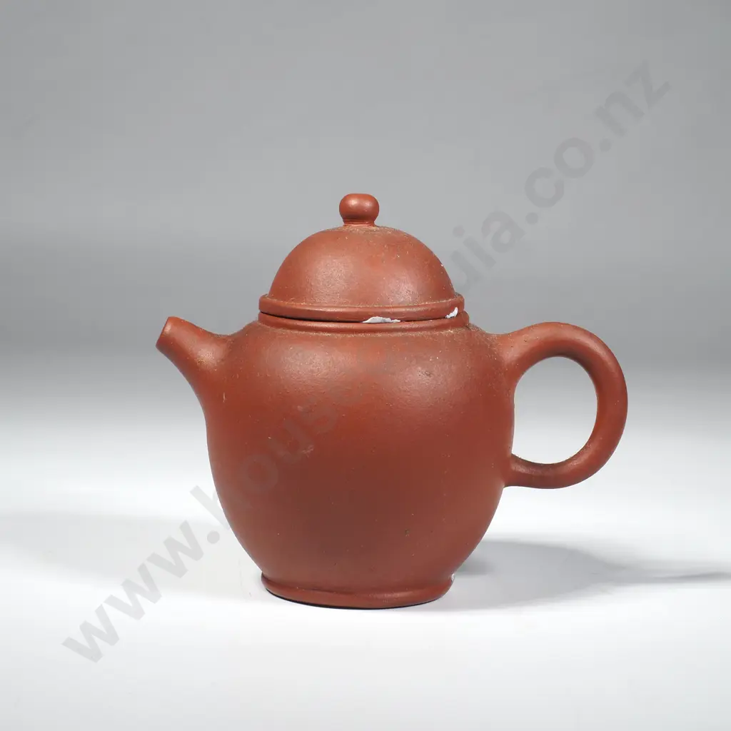 Vintage Small Yixing Clay Teapot Image 1++