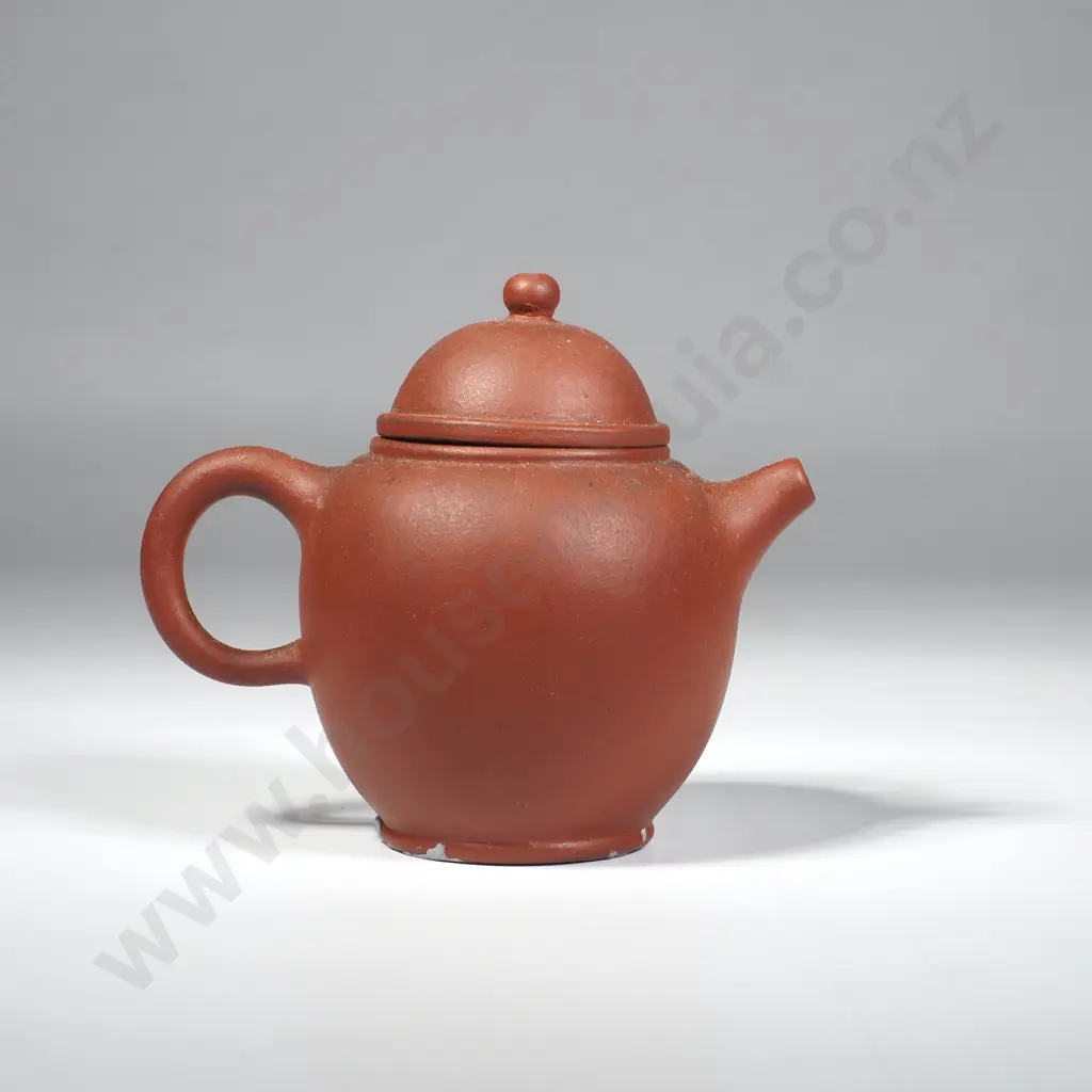 Vintage Small Yixing Clay Teapot Image 1++