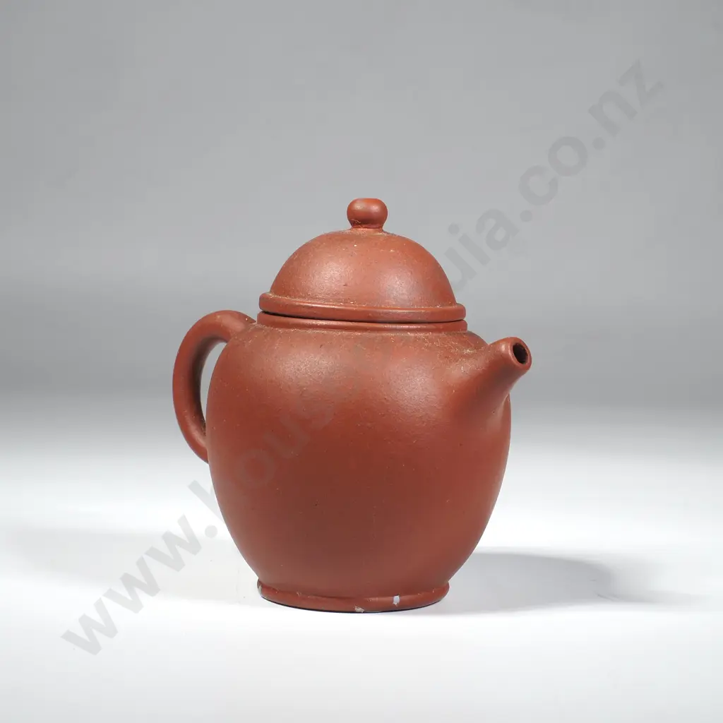 Vintage Small Yixing Clay Teapot Image 1++