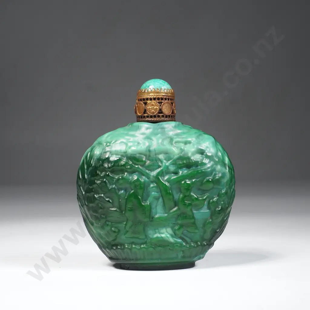 Vintage 1900's Chinese Carved Malachite Musician Snuff Bottle w Ornate Stopper Image 1++