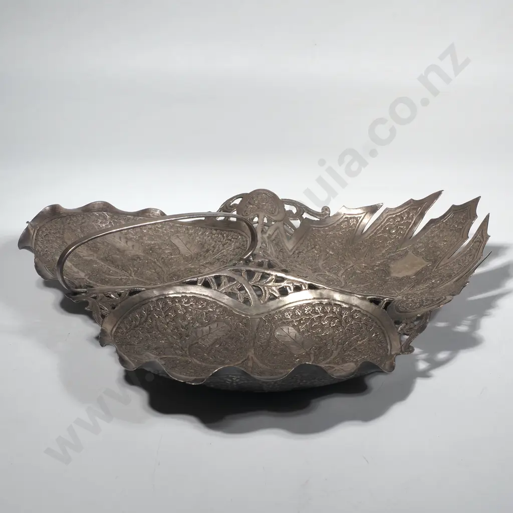 Indian 80% Silver Kashmir Chinar Three Lobed Dish Image 1++