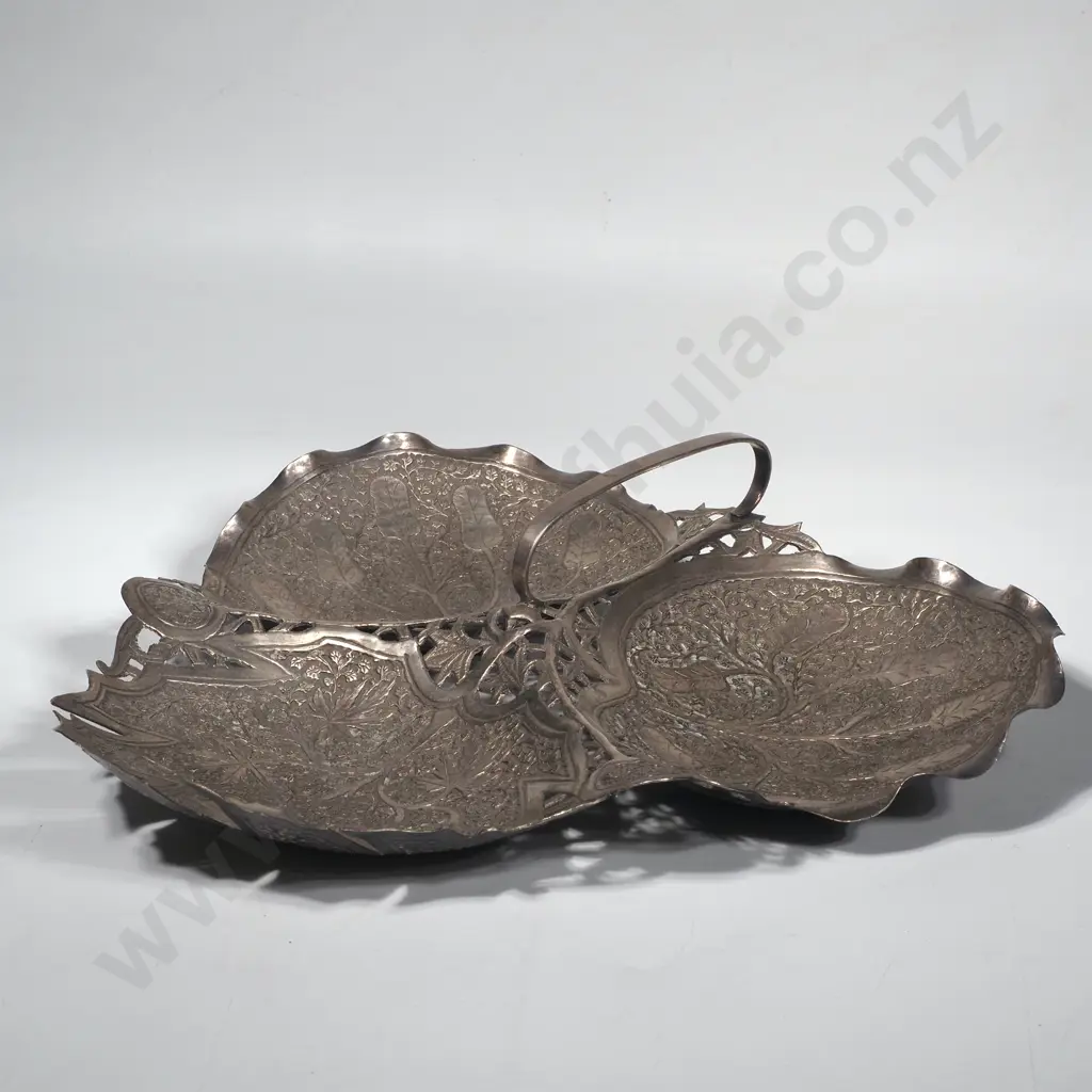Indian 80% Silver Kashmir Chinar Three Lobed Dish Image 1++