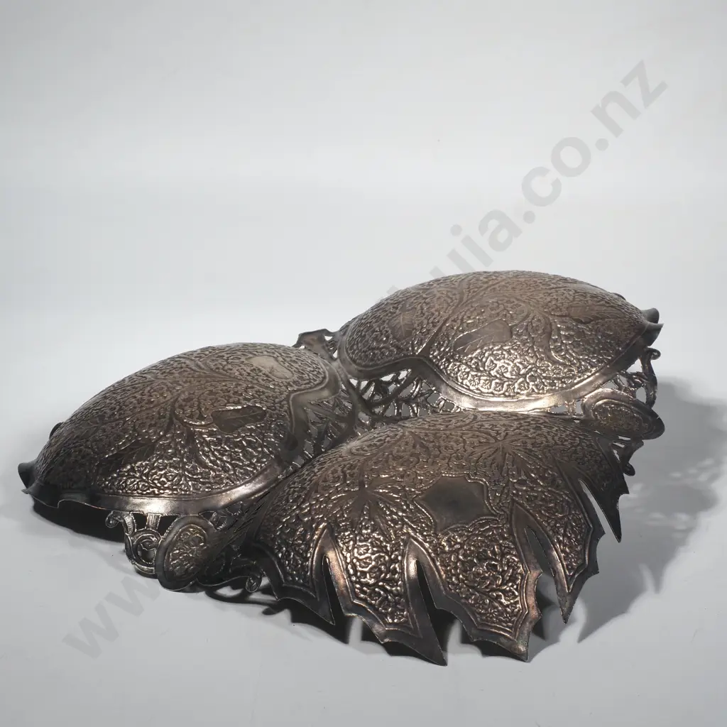 Indian 80% Silver Kashmir Chinar Three Lobed Dish Image 1++