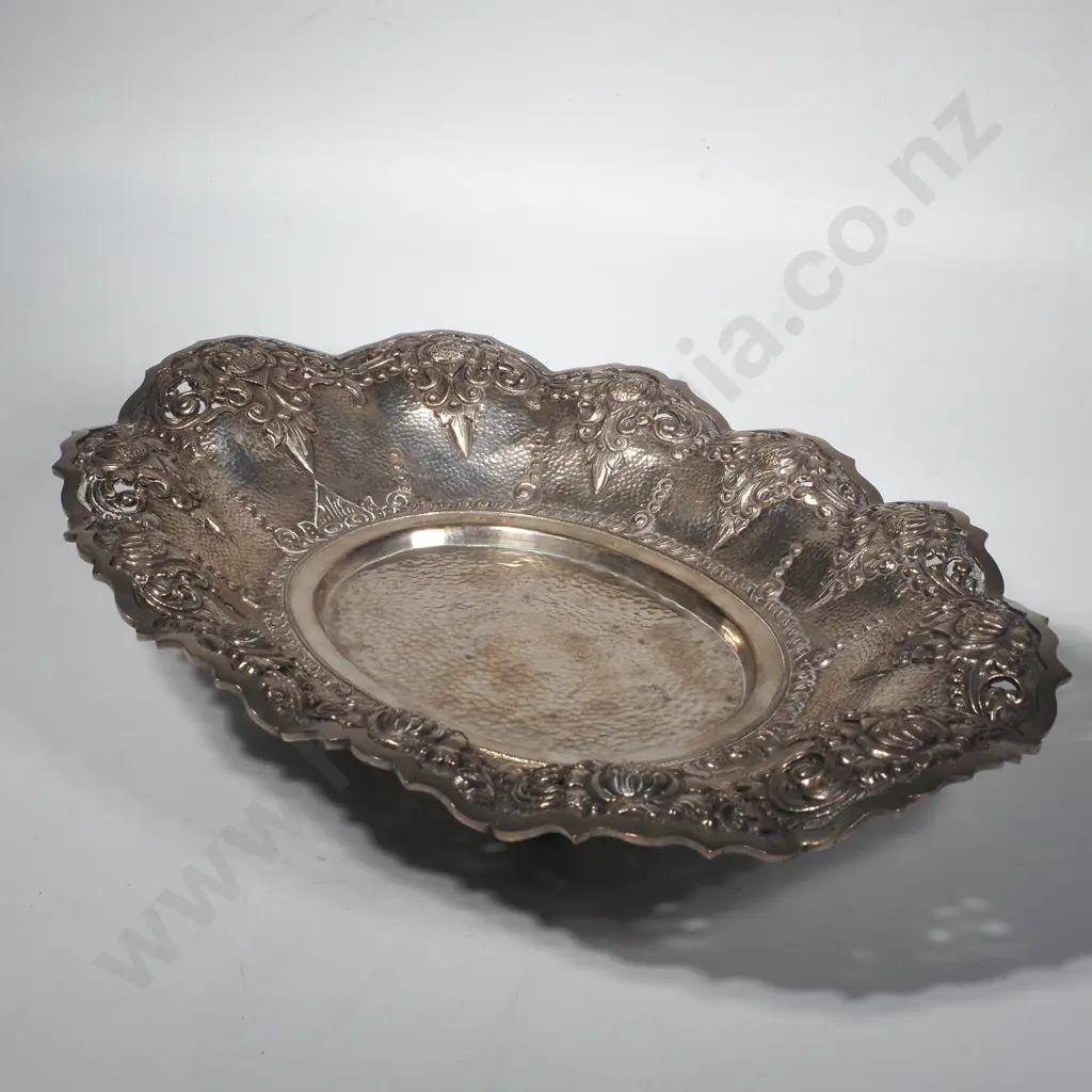 Indonesian Yogyakarta Silver Tray / Bowl Image 1++