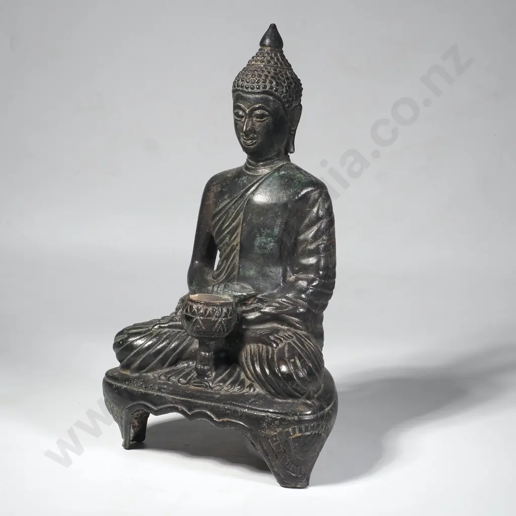 Bronzed Meditating  Buddha Statue Image 1++