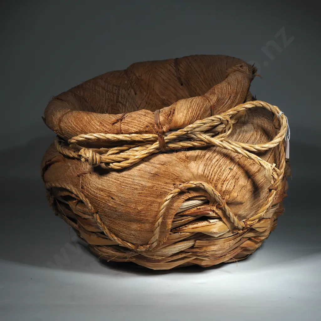 Vintage Handwoven Basket. Possibly Made From Coconut Leaves In A Natural Finish   Image 1++