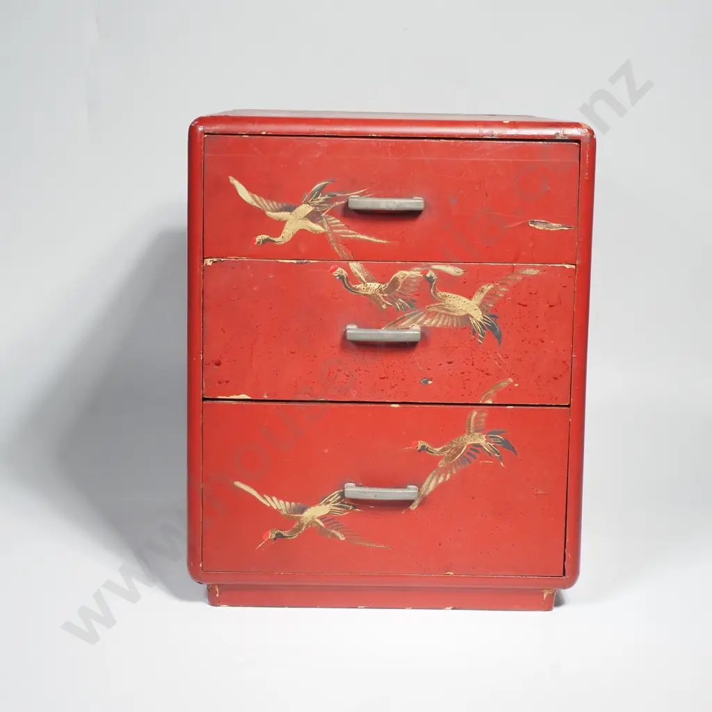 Vintage Japanese Red Lacquer Kodansu (Personal Chest) or Haribako (Sewing Box), Probably Dating from the Early 1900s Image 1++