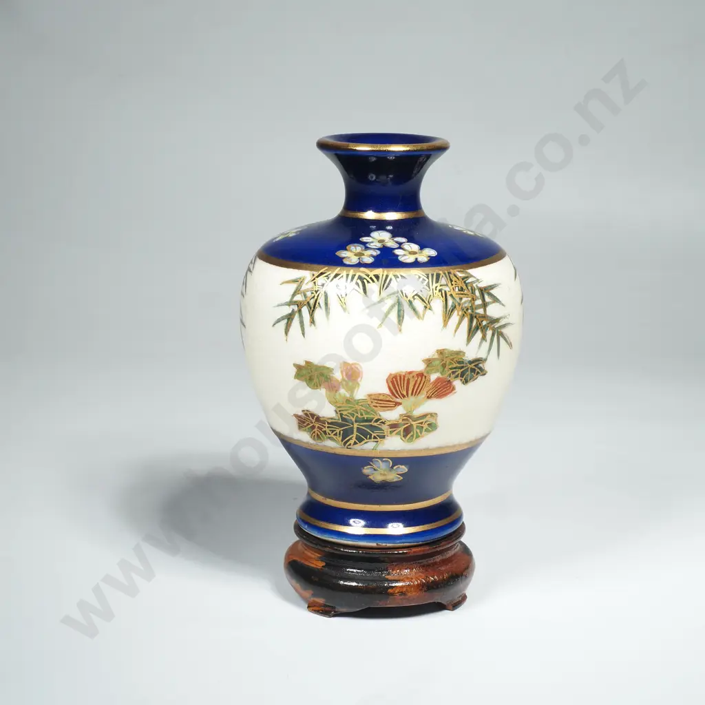 Small Satsuma Vase w Cream & Blue Glaze Image 1++