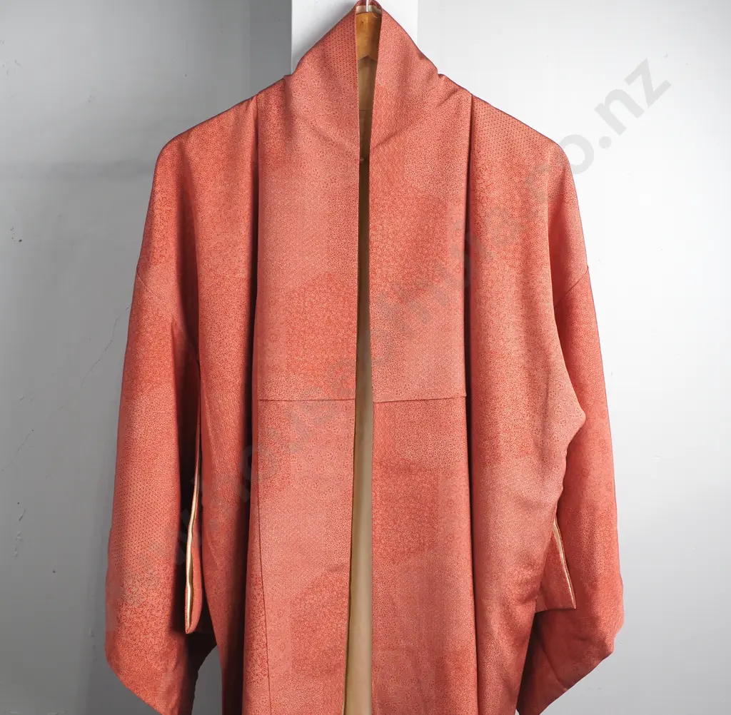Kimono w Pink Patterned  Exterior & Cream Lining Image 1++