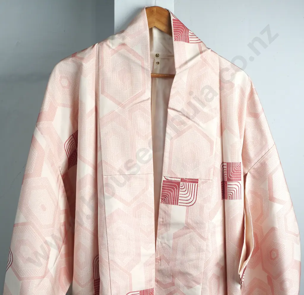 Pink  Kimono w a Hexagonal Geometric Pattern & Shibori Patterning accented w Crimson Wave Like Patterning Image 1++