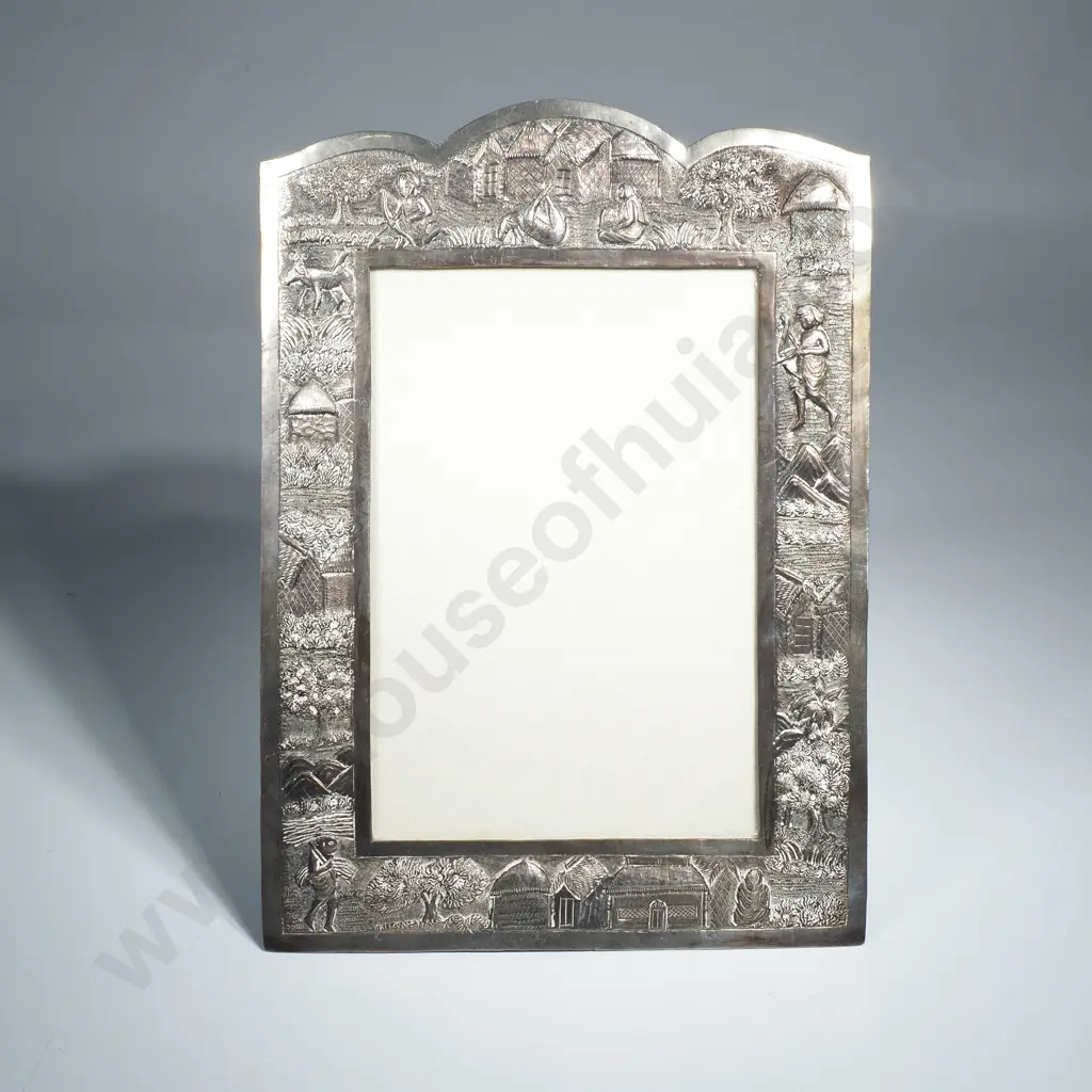 S/P Burmese Picture Frame Image 1++