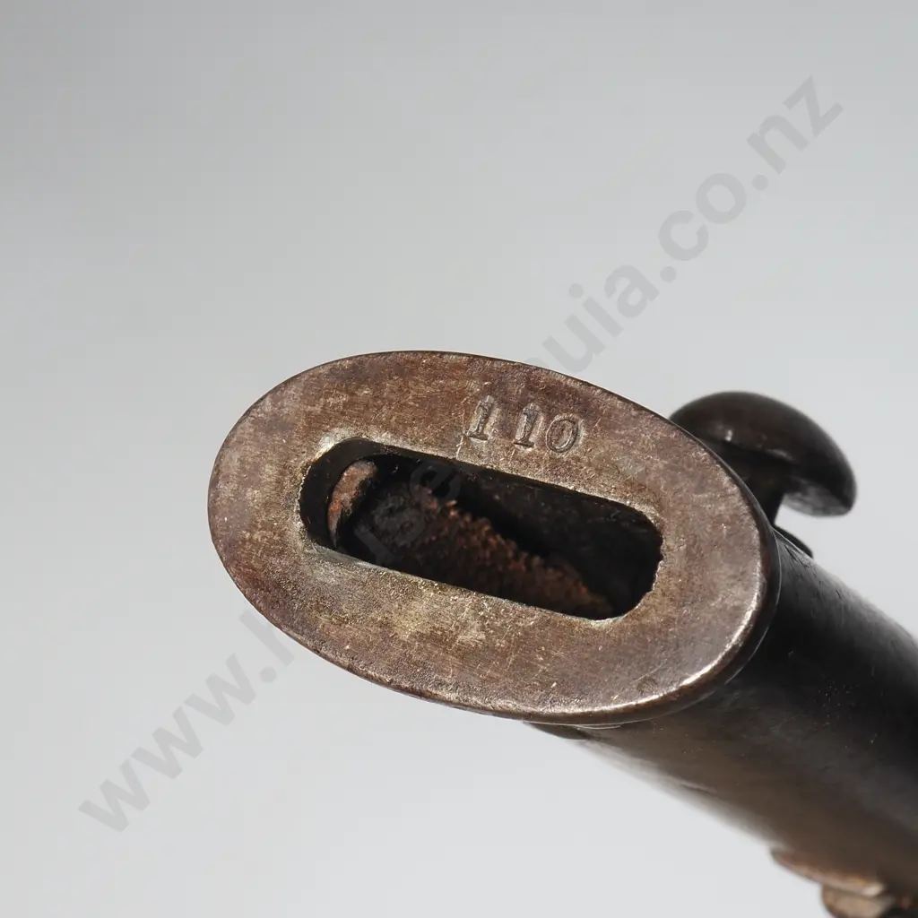 1907 British Hook Quillion Bayonet & Scabbard by Enfield Dated 7 /10 as Issued - Non Original Scabbard Image 1++