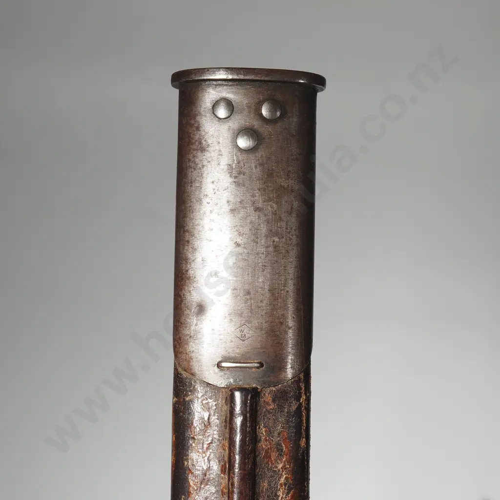 1907 British Hook Quillion Bayonet & Scabbard by Enfield Dated 7 /10 as Issued - Non Original Scabbard Image 1++