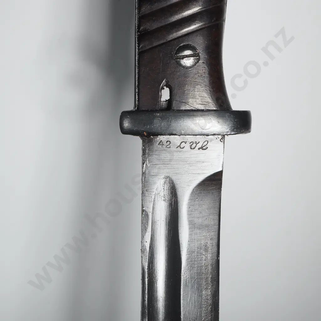 WWII German Bayonet, Scabbard & Leather Frog - Not Matching Numbers - Bayonet Dated 1942 Image 1++