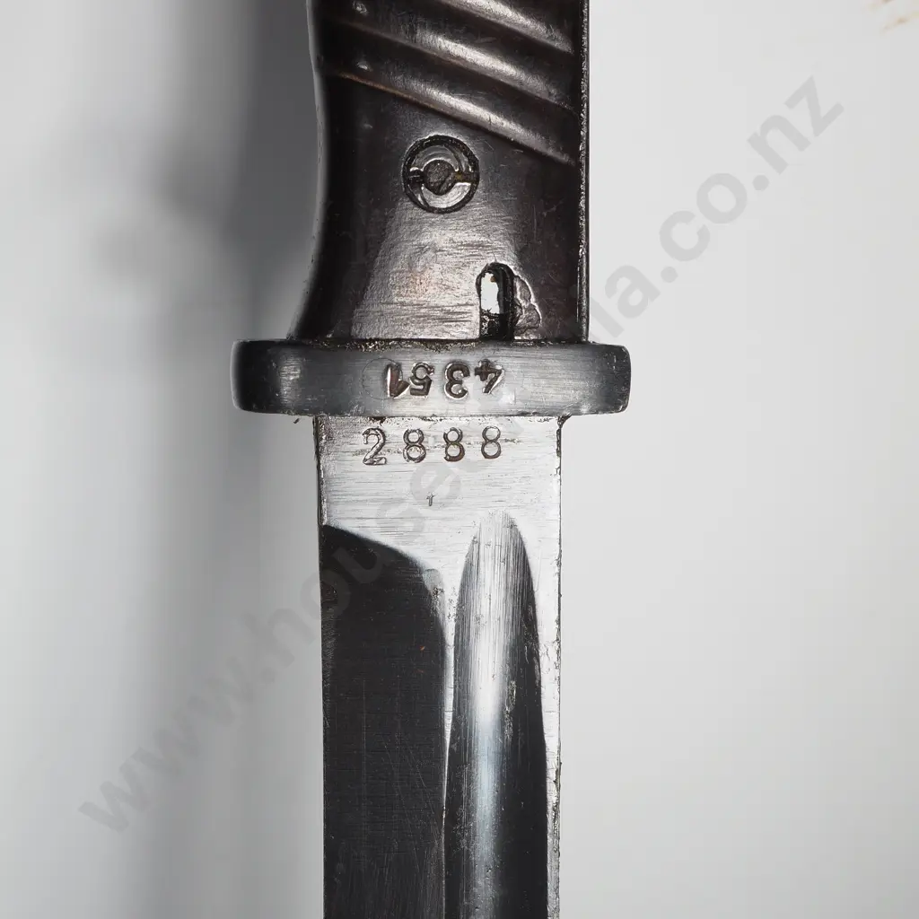 WWII German Bayonet, Scabbard & Leather Frog - Not Matching Numbers - Bayonet Dated 1942 Image 1++