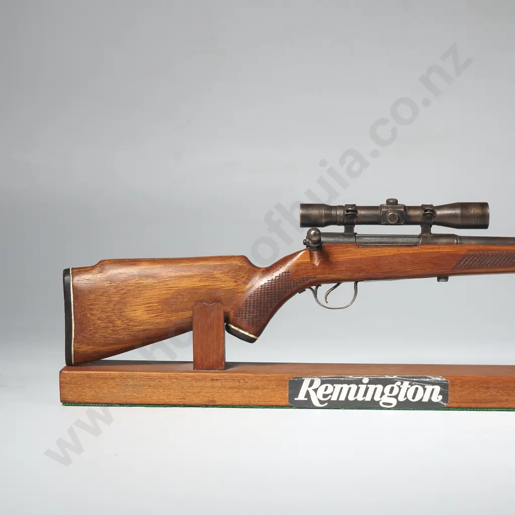 Gun Shop Display of a Miniature Remington Model 700 Bolt Action Rifle w Stand 7 Telescopic Sights Image 1++