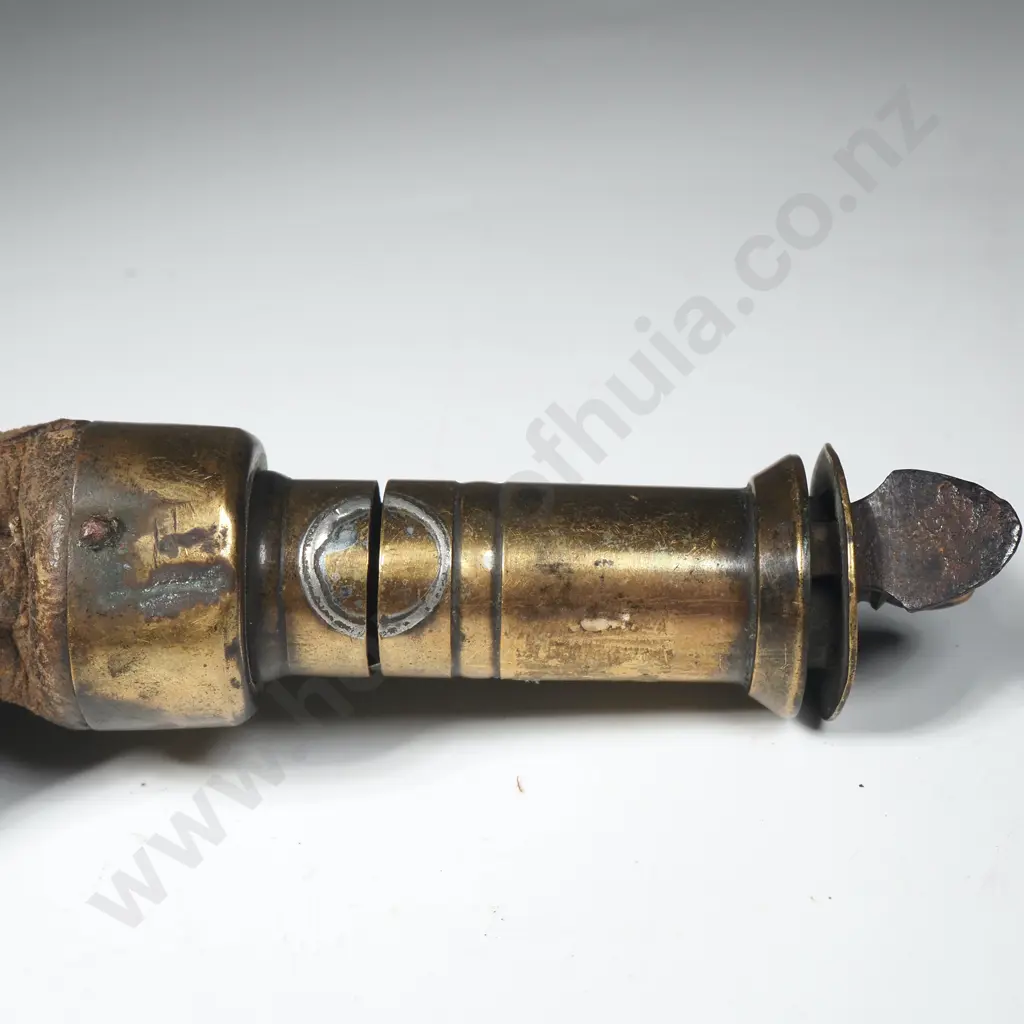 Antique Leather Bodied Shot Flask a/f Image 1++