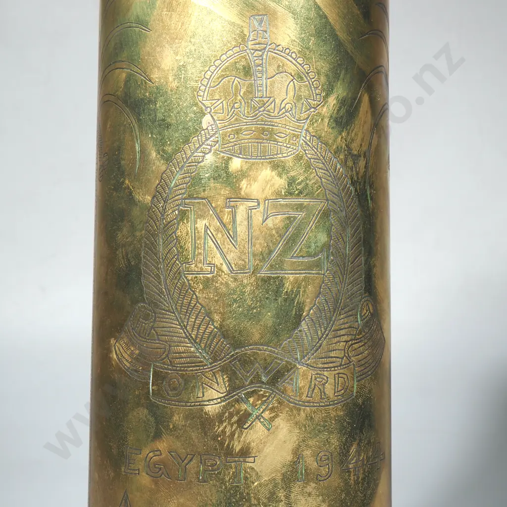 1944 Egypt Trench Art 25 Pound Shell Case  Image 1++