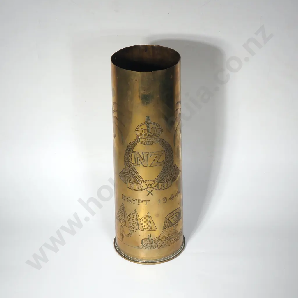 1944 Egypt Trench Art 25 Pound Shell Case  Image 1++