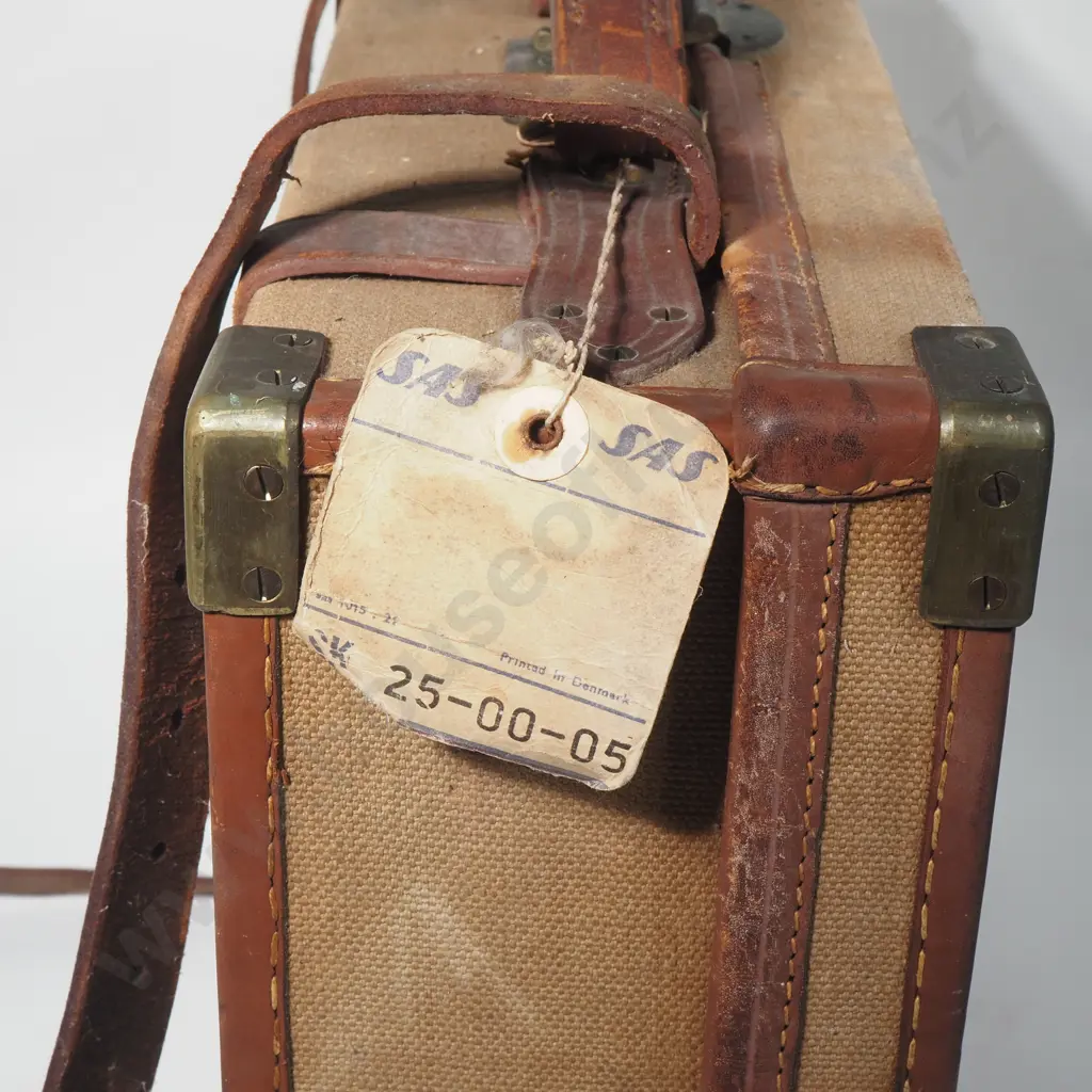 Antique Army & Navy Store Ammunition Suitcase Image 1++