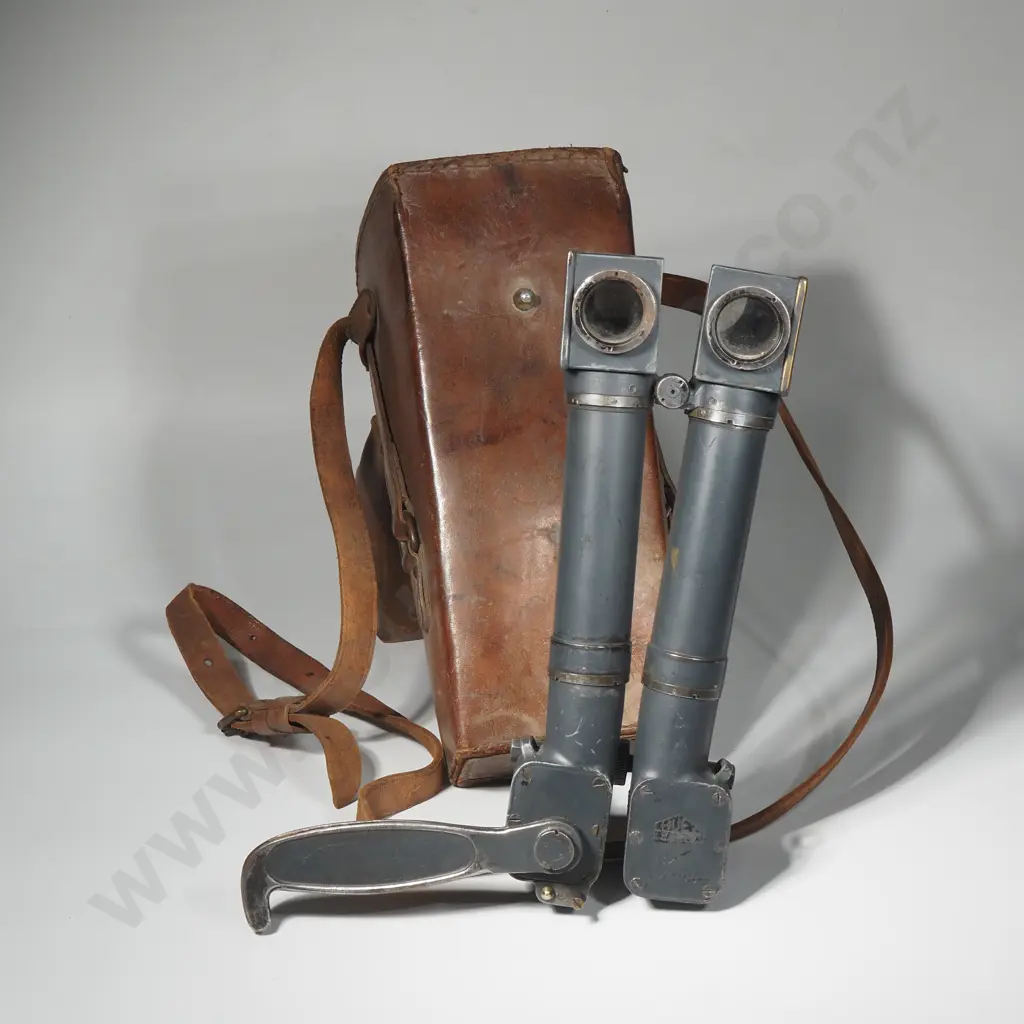 German WW2 Issue Huet 8 x 24 hand held Periscope Rabbit Ear Binoculars Image 1++