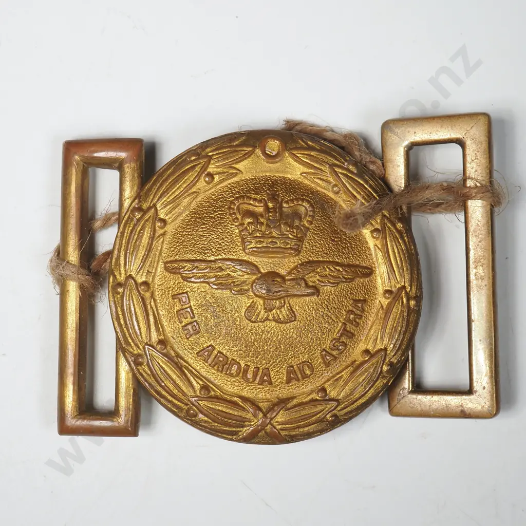 RAF/RNZAF Officers Belt Buckle Image 1++