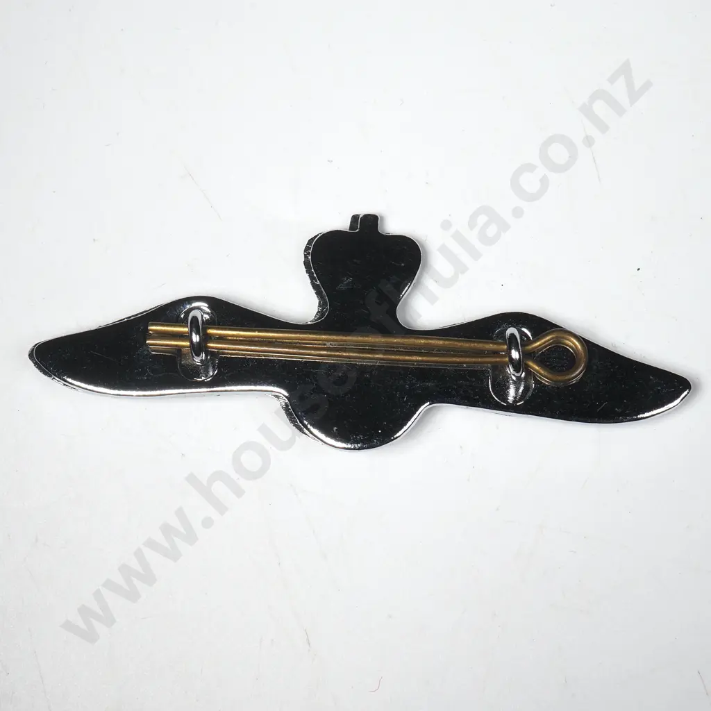 RNZAF Metal Pilot Wings Image 1++