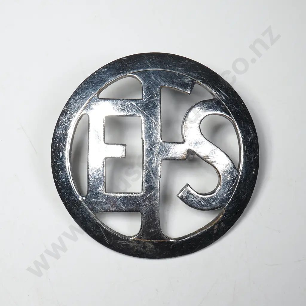 Emergency Fire Service Office Cap Badge  Image 1++