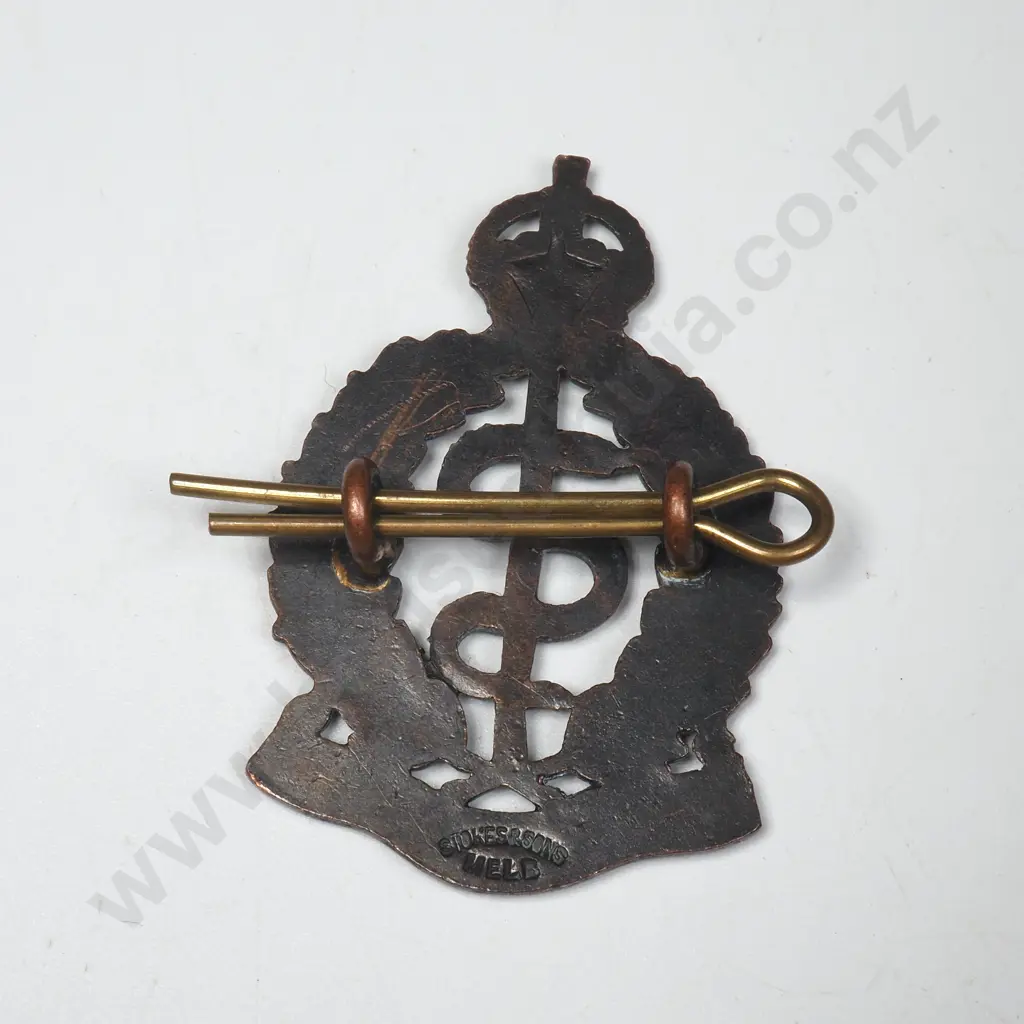 WW1 Bronzed NZ Medical Corps Cap Badge  Image 1++