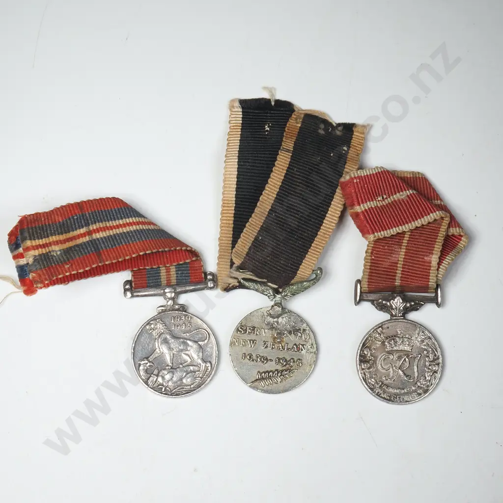 WW2 New Zealand BEM Home Service Miniature Group  Image 1++