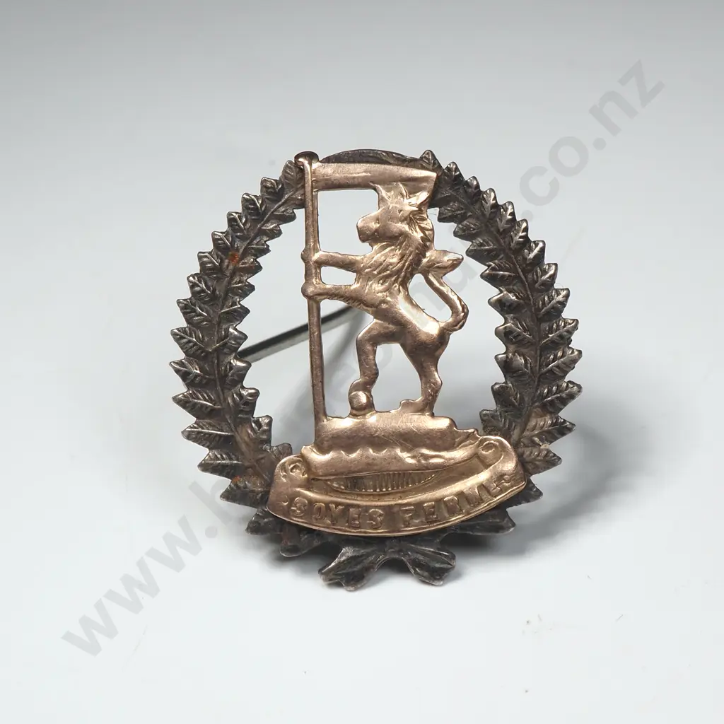 WW1 Sterling Silver & 9ct Gold Sweetheart Brooch Image 1++