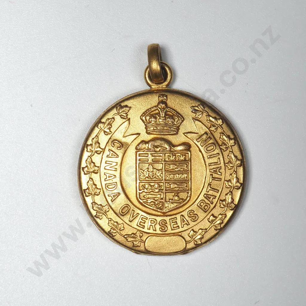 Canadian Overseas Battalion Gilt Locket. Image 1++