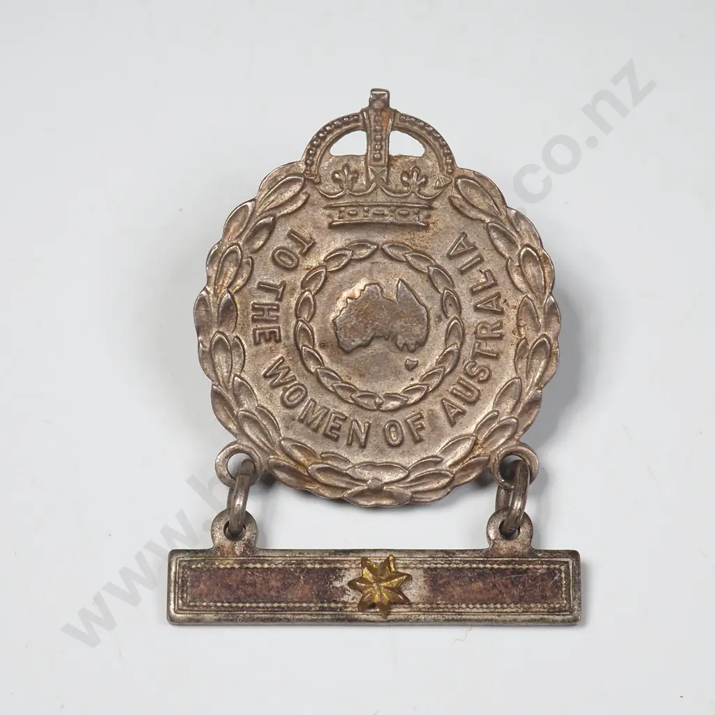 To the Women of Australia Badge One Star  - For losing an Immediate Relative in WW2  Image 1++