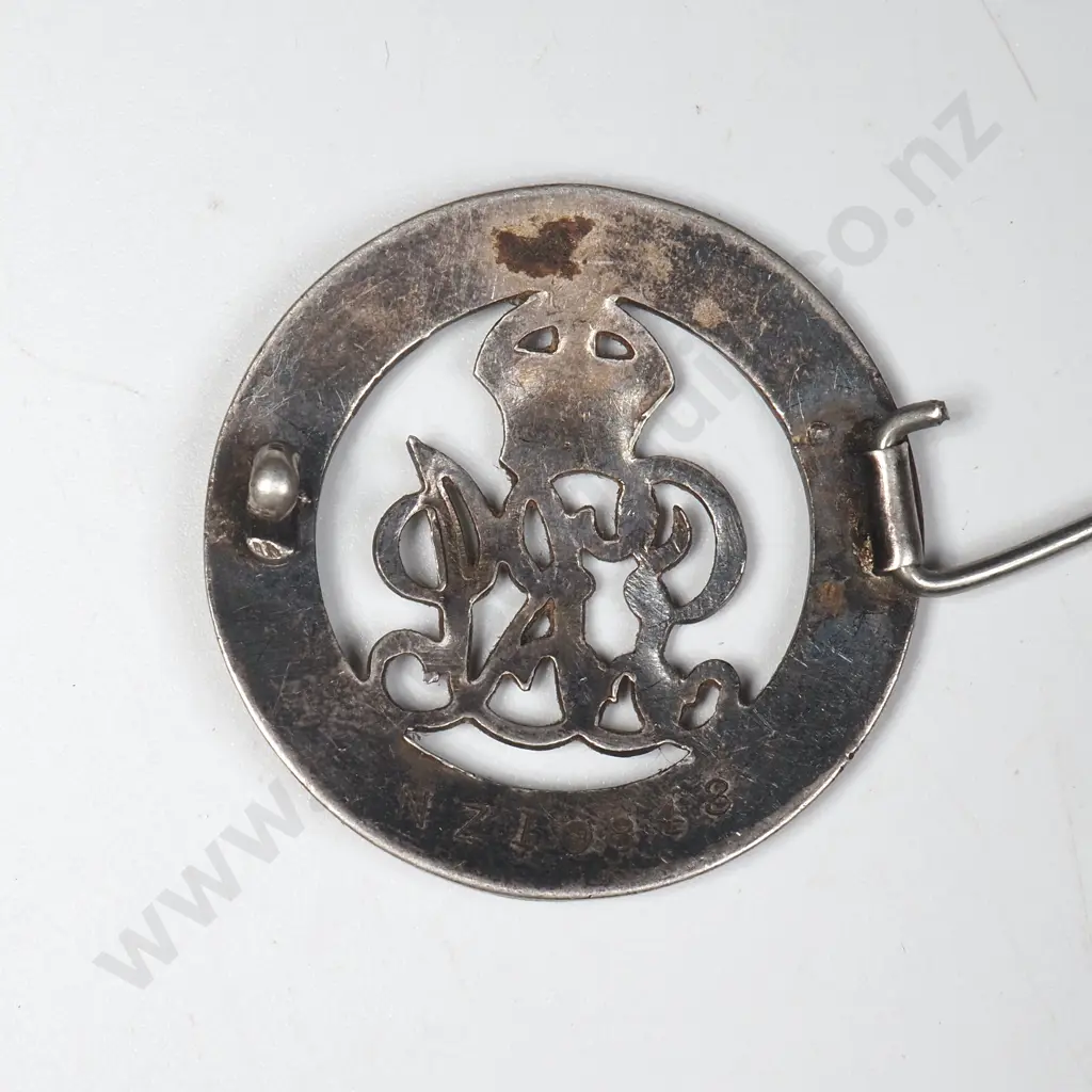 New Zealand Silver War Badge - NZ 10843 Image 1++