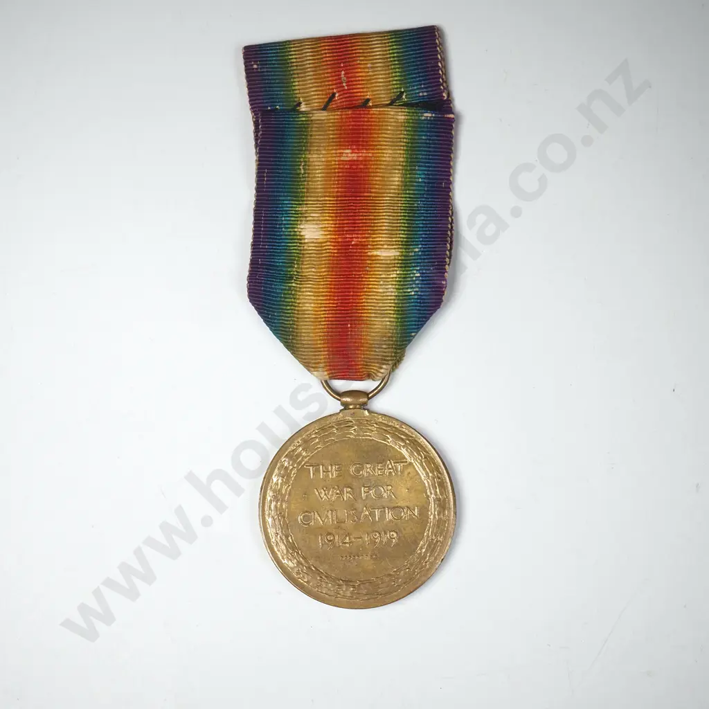 Victory Medal to 15671 GNR G Arthurs  2DAC AIF  Image 1++