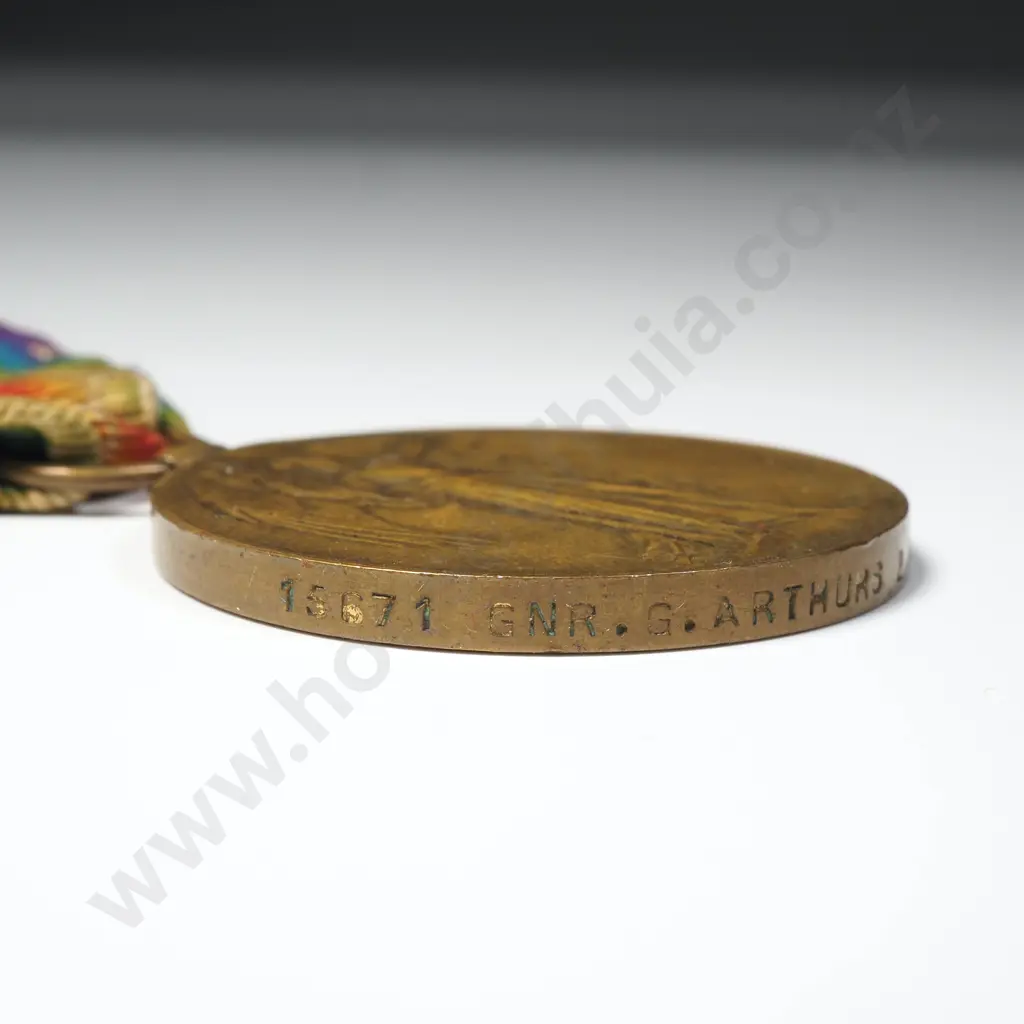 Victory Medal to 15671 GNR G Arthurs  2DAC AIF  Image 1++